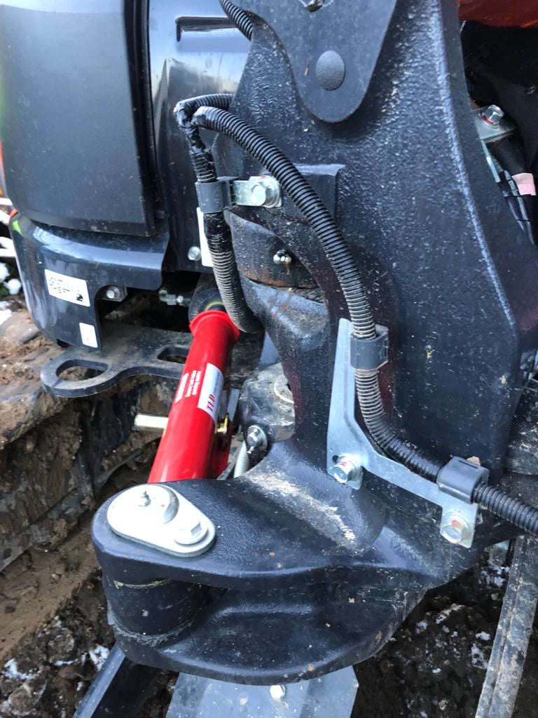 Track Lock Small - Track mounted with weld plate